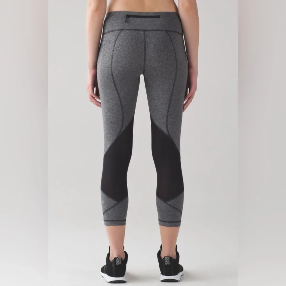 Lululemon Women’s Pace Rival Crop 22’ Leggings, Size 4